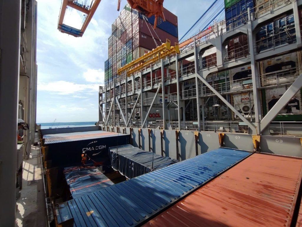 Dịch Vụ Vận Chuyển Hàng Rời Quốc Tế